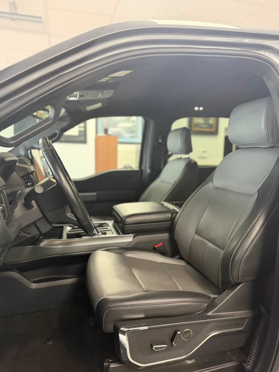 Used 2022 Ford F150 Lightning Lariat AWD/4WD image 12