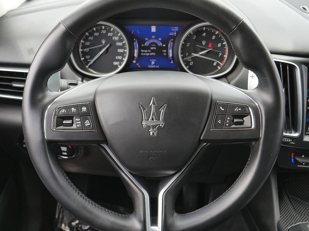 Used 2019 Maserati Levante GranLusso AWD/4WD image 18