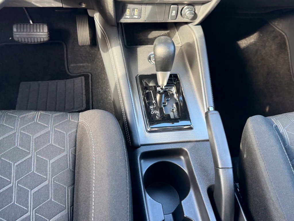 Used 2026 Mitsubishi Outlander Sport AWD image 21