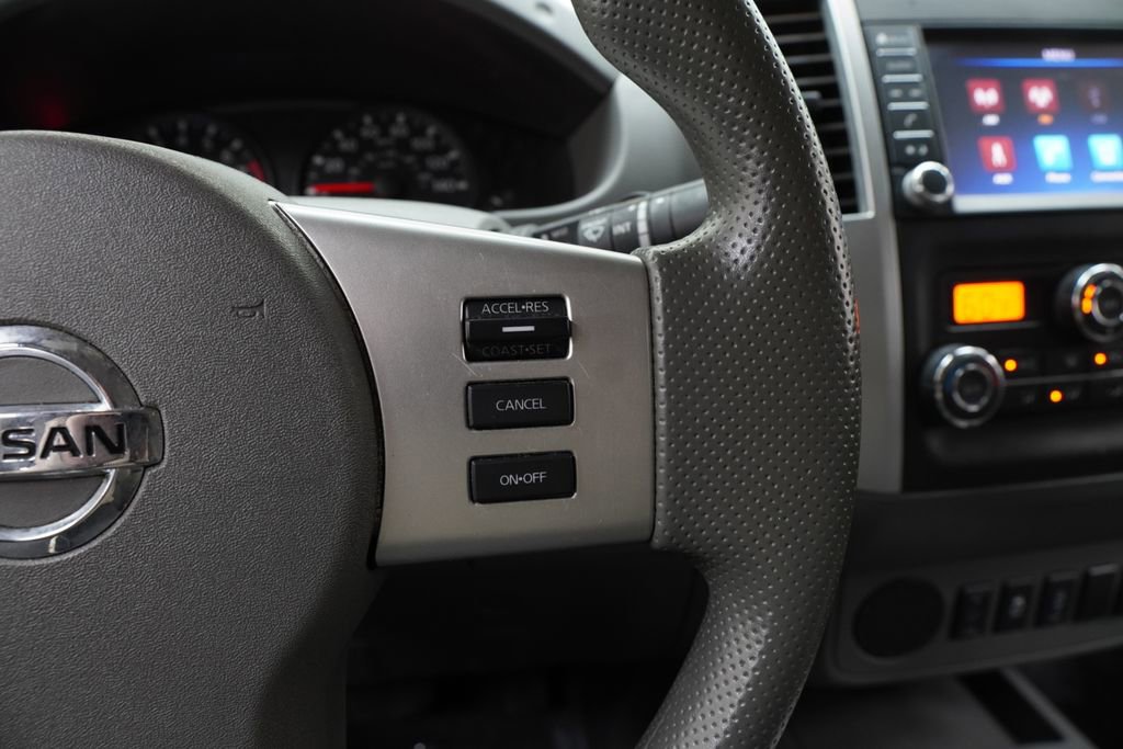 Used 2020 Nissan Frontier SV w/ Midnight Edition Floor Mats image 30