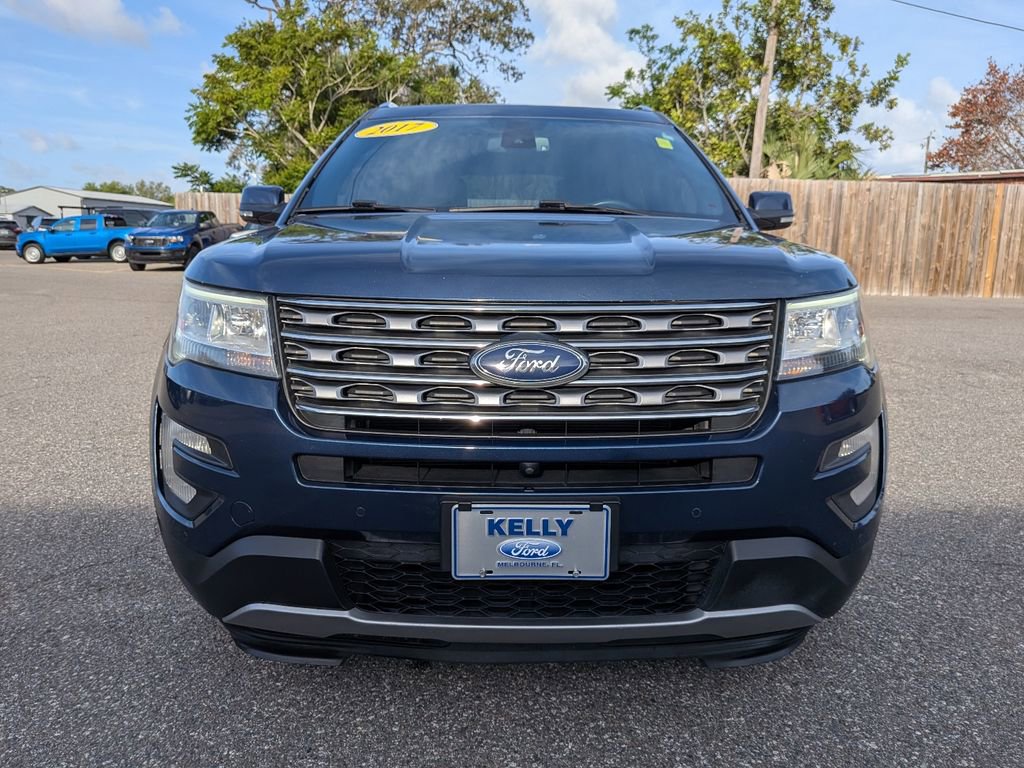 Used 2017 Ford Explorer Limited w/ Equipment Group 301A image 3