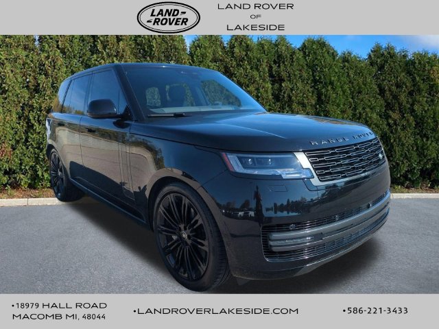 Certified 2025 Land Rover Range Rover SE AWD/4WD image 3