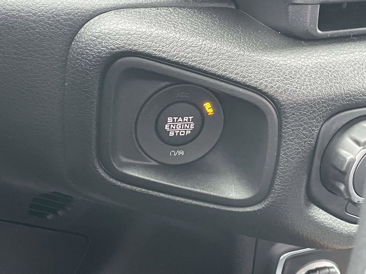 New 2026 Jeep Wrangler Sport AWD/4WD image 33