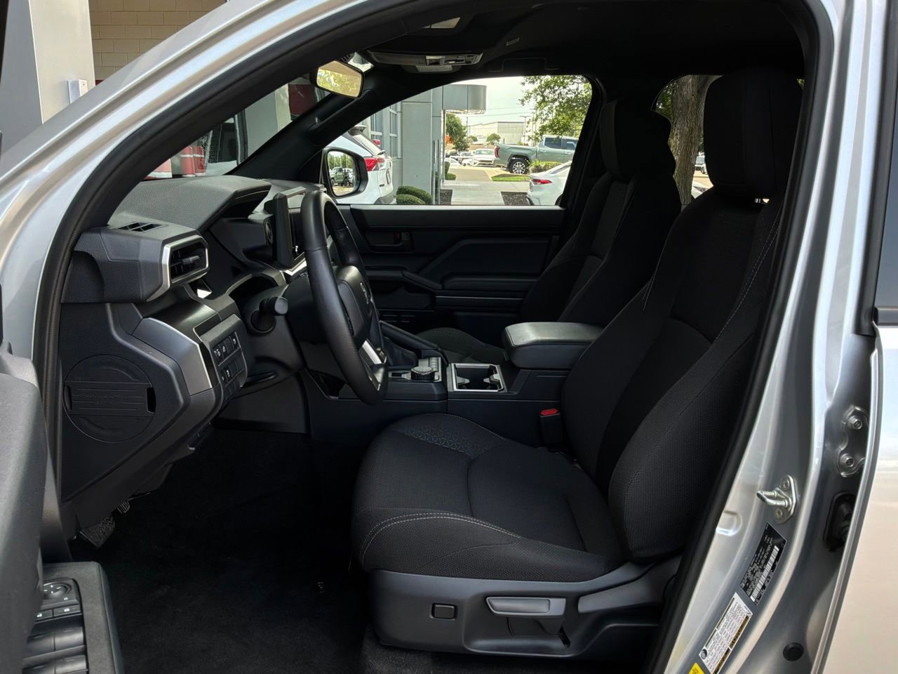 Used 2025 Toyota 4Runner SR5 RWD image 10