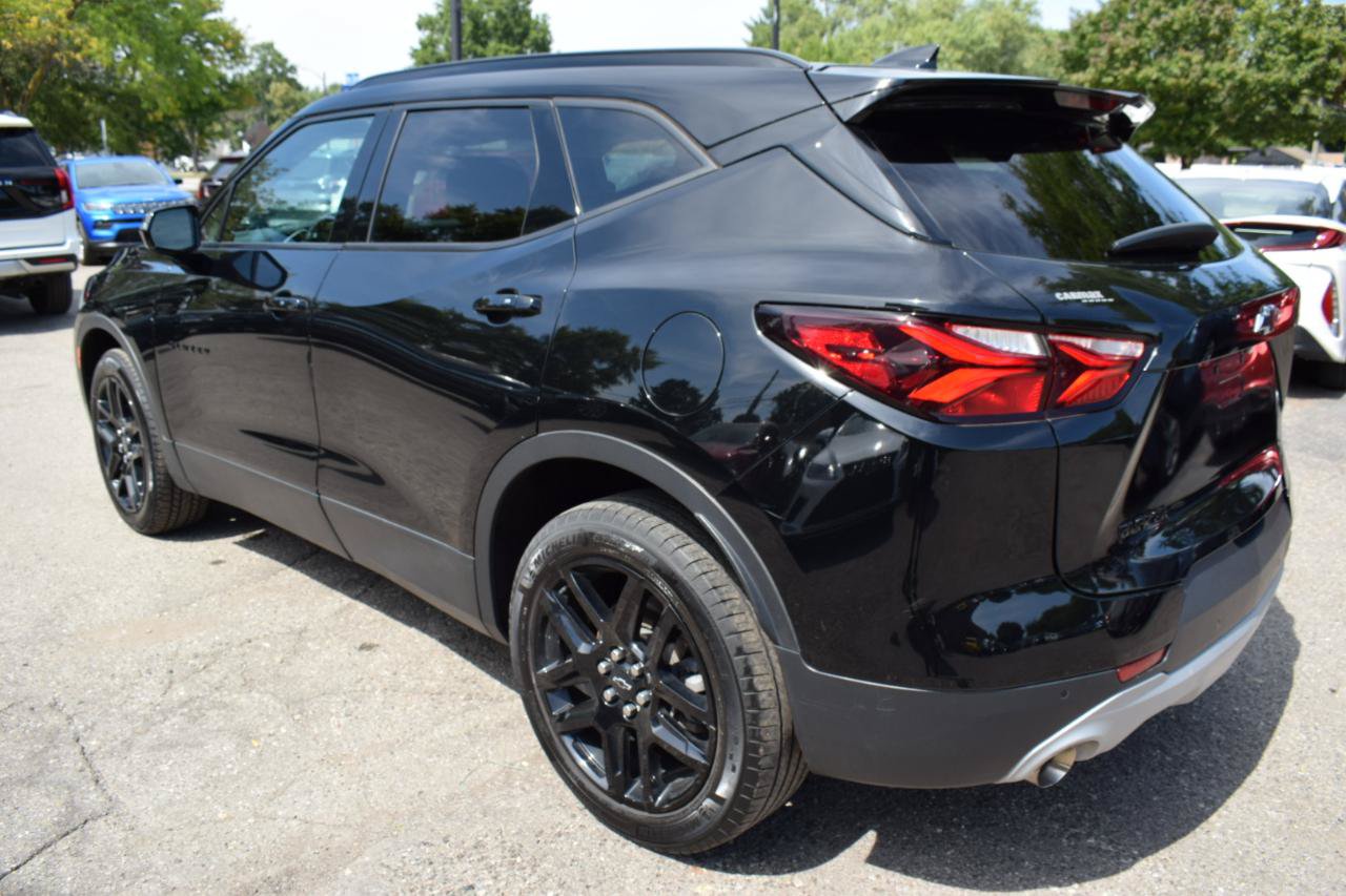 Used 2022 Chevrolet Blazer LT FWD image 11