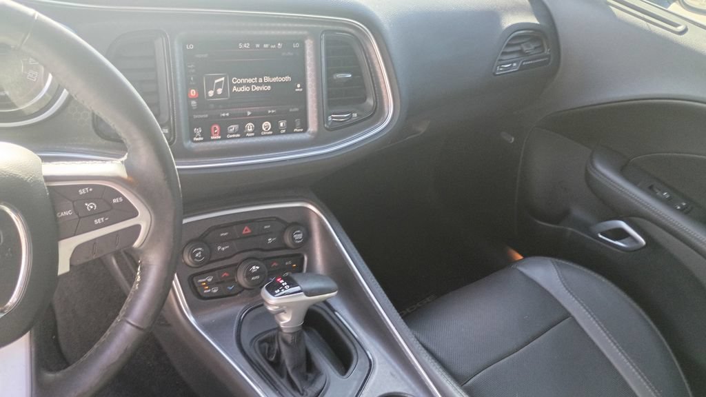 Used 2016 Dodge Challenger SXT Plus RWD image 29