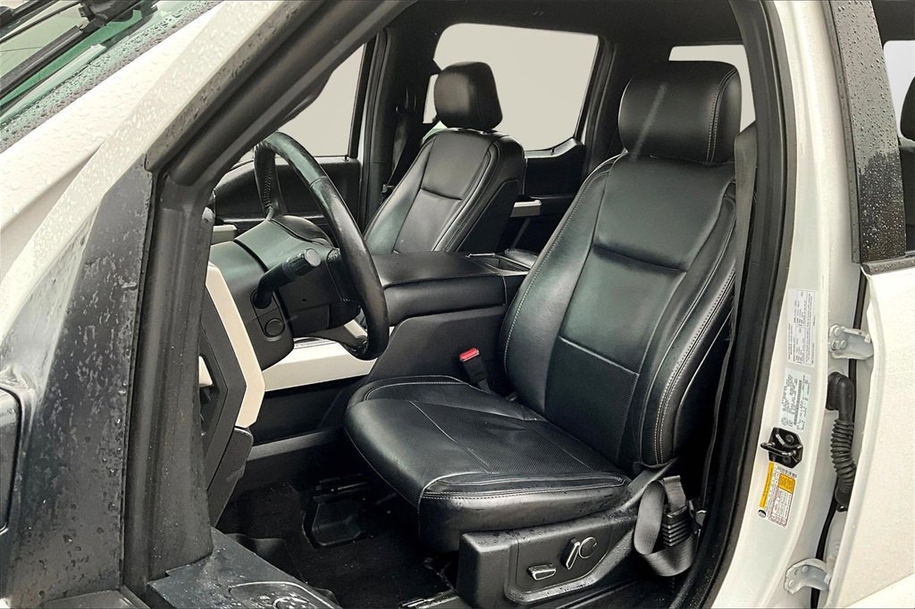 Used 2017 Ford F150 Lariat w/ Equipment Group 502A Luxury image 21