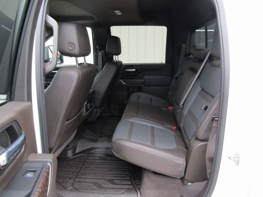 Used 2023 GMC Sierra 3500 Denali w/ Denali Ultimate Package image 40