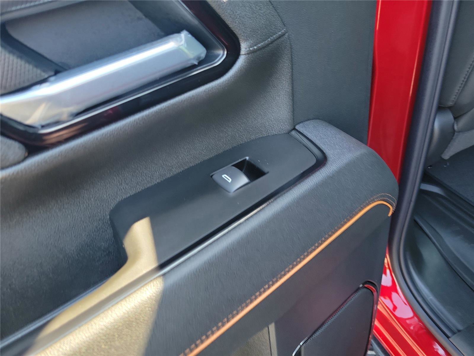 New 2026 GMC Sierra 2500 AT4 w/ AT4 Premium Plus Package AWD/4WD image 16