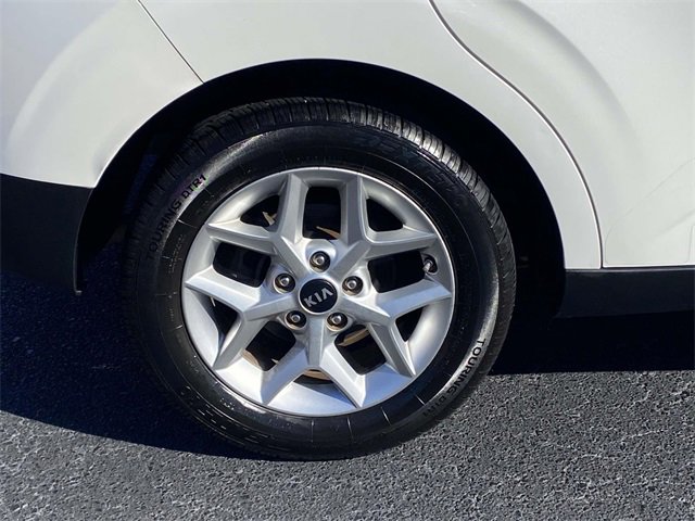 Used 2020 Kia Soul S image 7