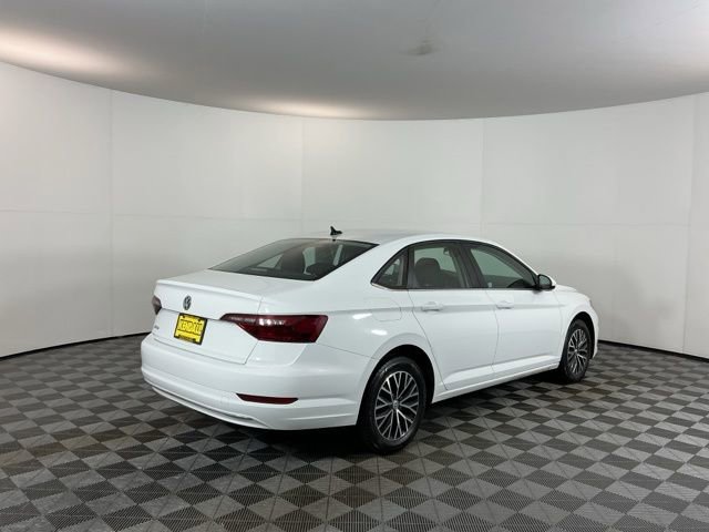 Used 2021 Volkswagen Jetta R-Line FWD image 5