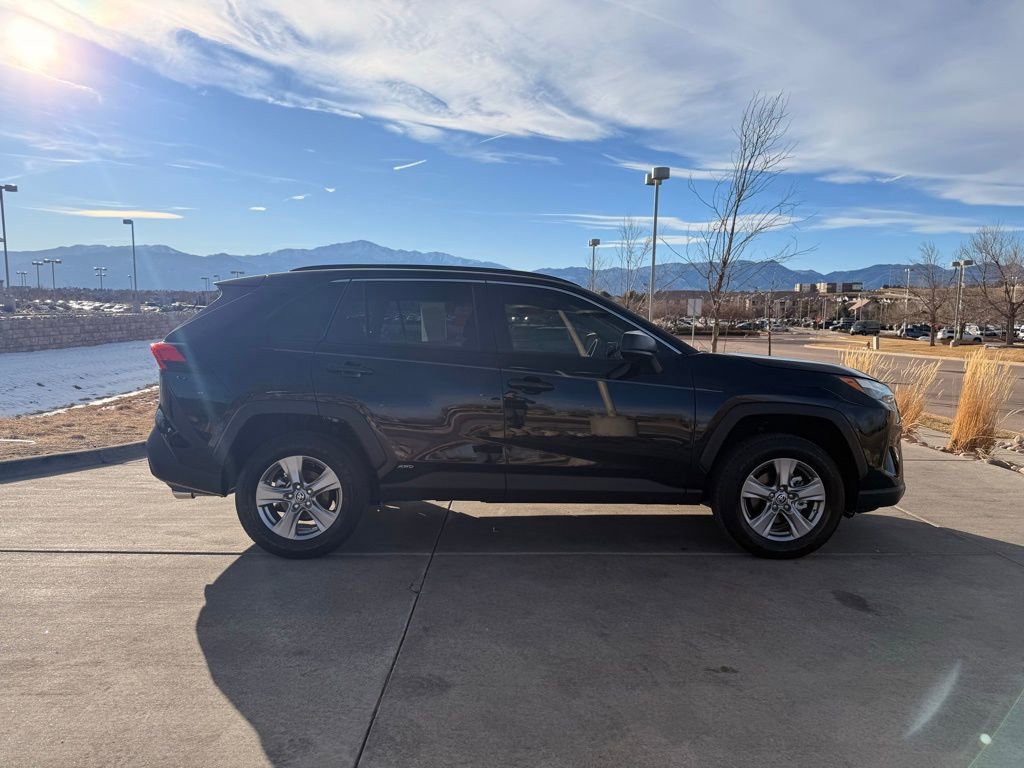 Used 2025 Toyota RAV4 LE image 12