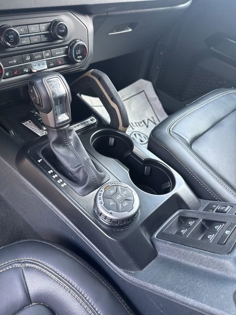 Used 2025 Ford Bronco Badlands AWD/4WD image 23