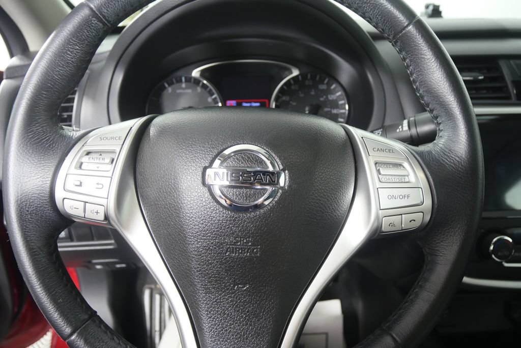 Used 2016 Nissan Altima 2.5 SV w/ Convenience Package FWD image 15