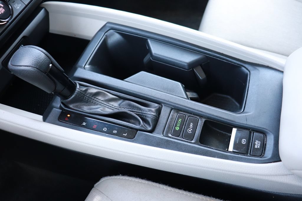 Used 2023 Honda Accord EX image 16