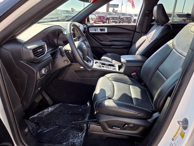 Used 2020 Ford Explorer ST AWD/4WD image 5