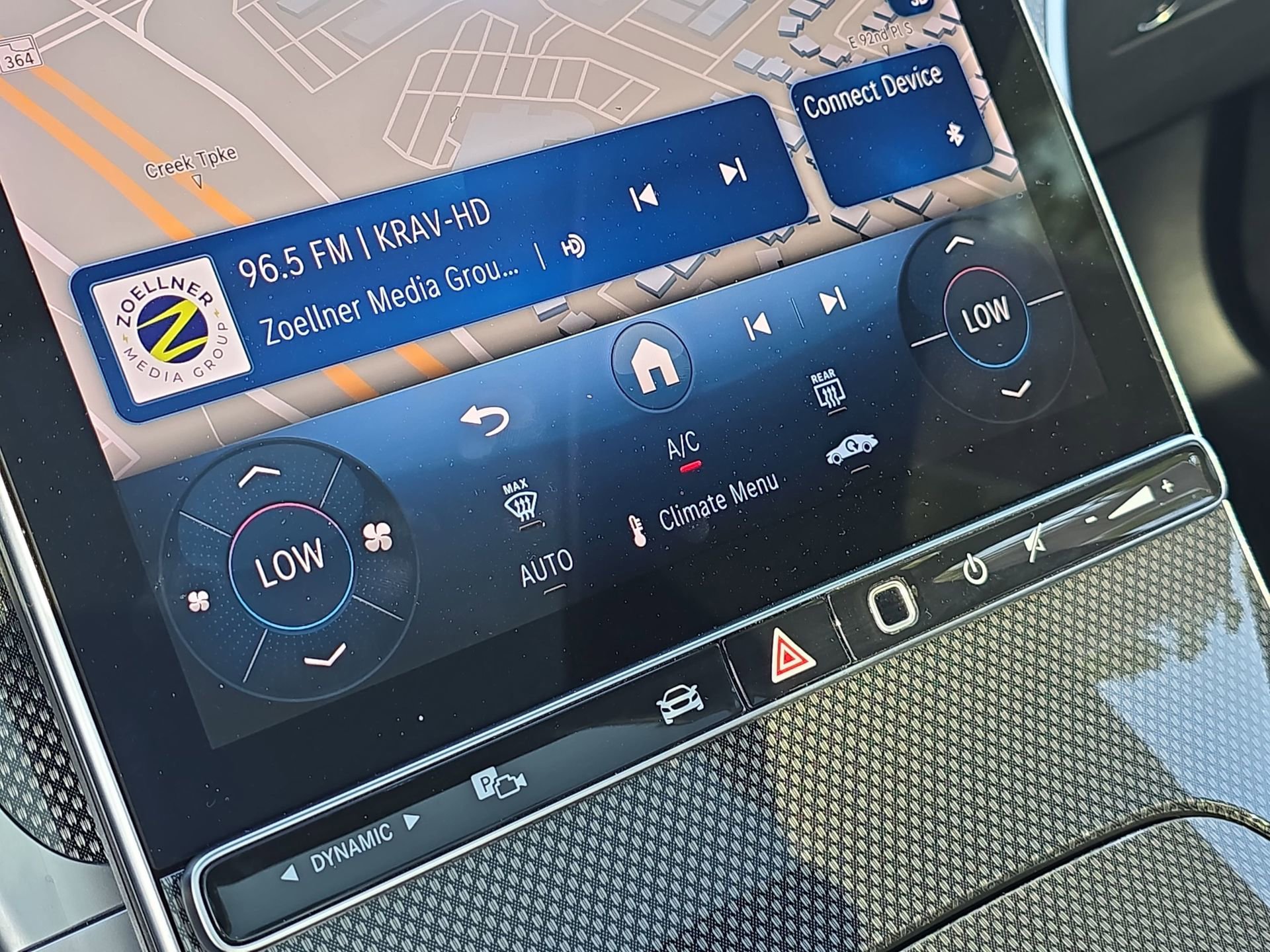 Certified 2025 Mercedes-Benz CLE 300 4MATIC Coupe image 24