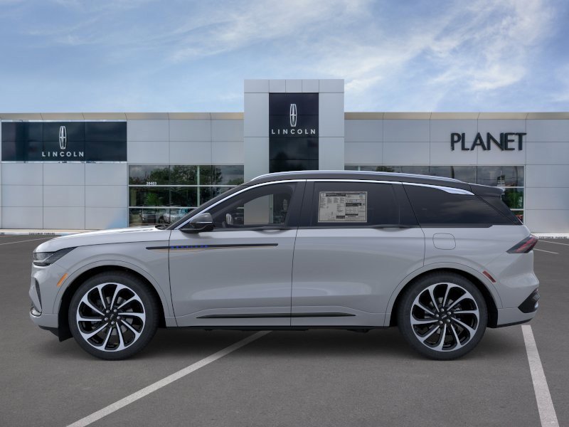 New 2026 Lincoln Nautilus Black Label AWD/4WD image 3