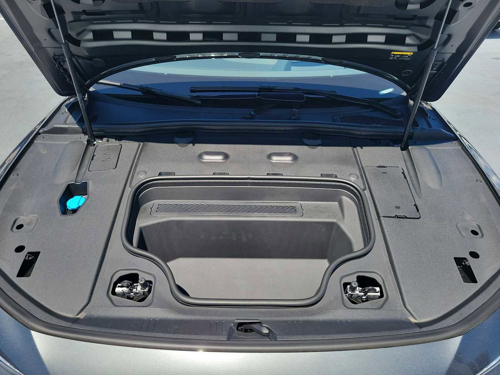 New 2025 Audi S6 e-tron Premium Plus AWD/4WD image 13