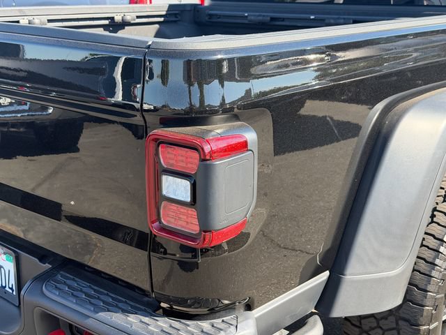 Used 2024 Jeep Gladiator Rubicon w/ Convenience Group AWD/4WD image 7