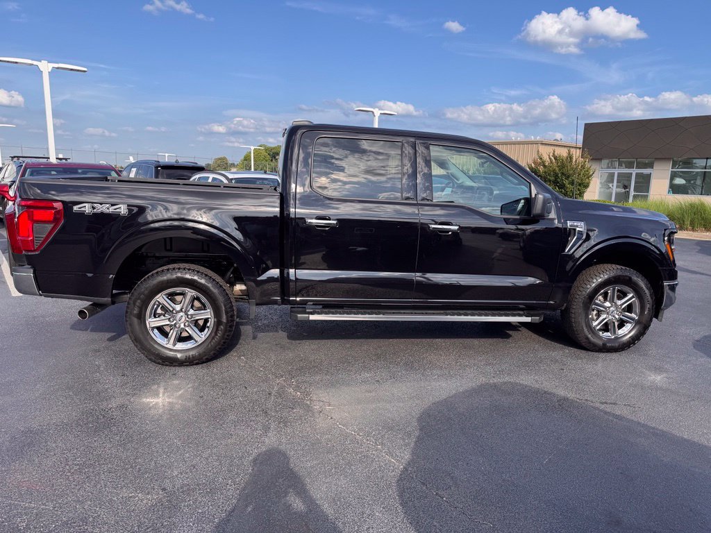 Used 2025 Ford F150 XLT w/ Equipment Group 301A Standard AWD/4WD image 6