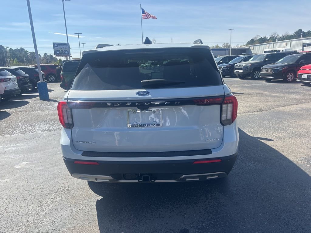 New 2026 Ford Explorer Active w/ Active Comfort Package image 13