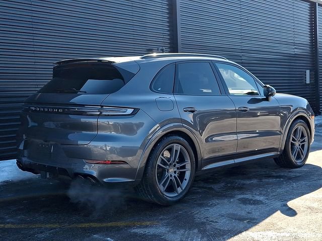 New 2025 Porsche Cayenne Turbo image 7