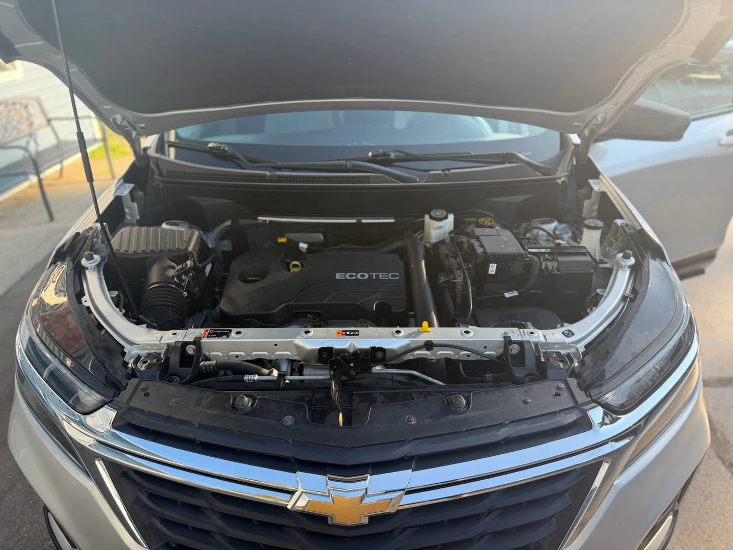 Used 2022 Chevrolet Equinox LS AWD/4WD image 37