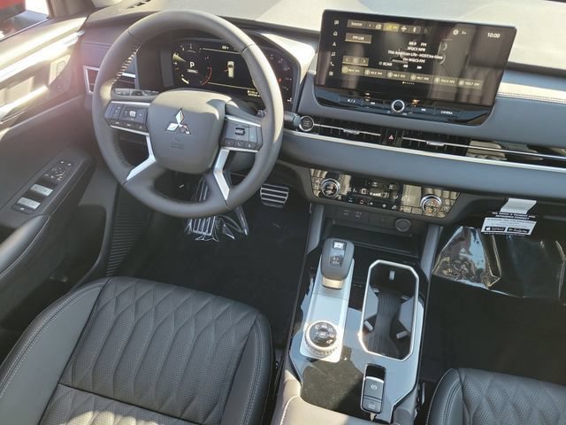 New 2026 Mitsubishi Outlander SEL FWD image 16