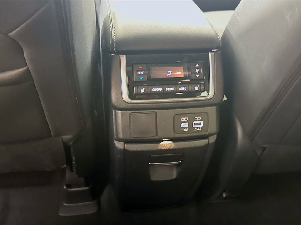 Used 2023 Subaru Ascent Onyx Edition Limited image 30