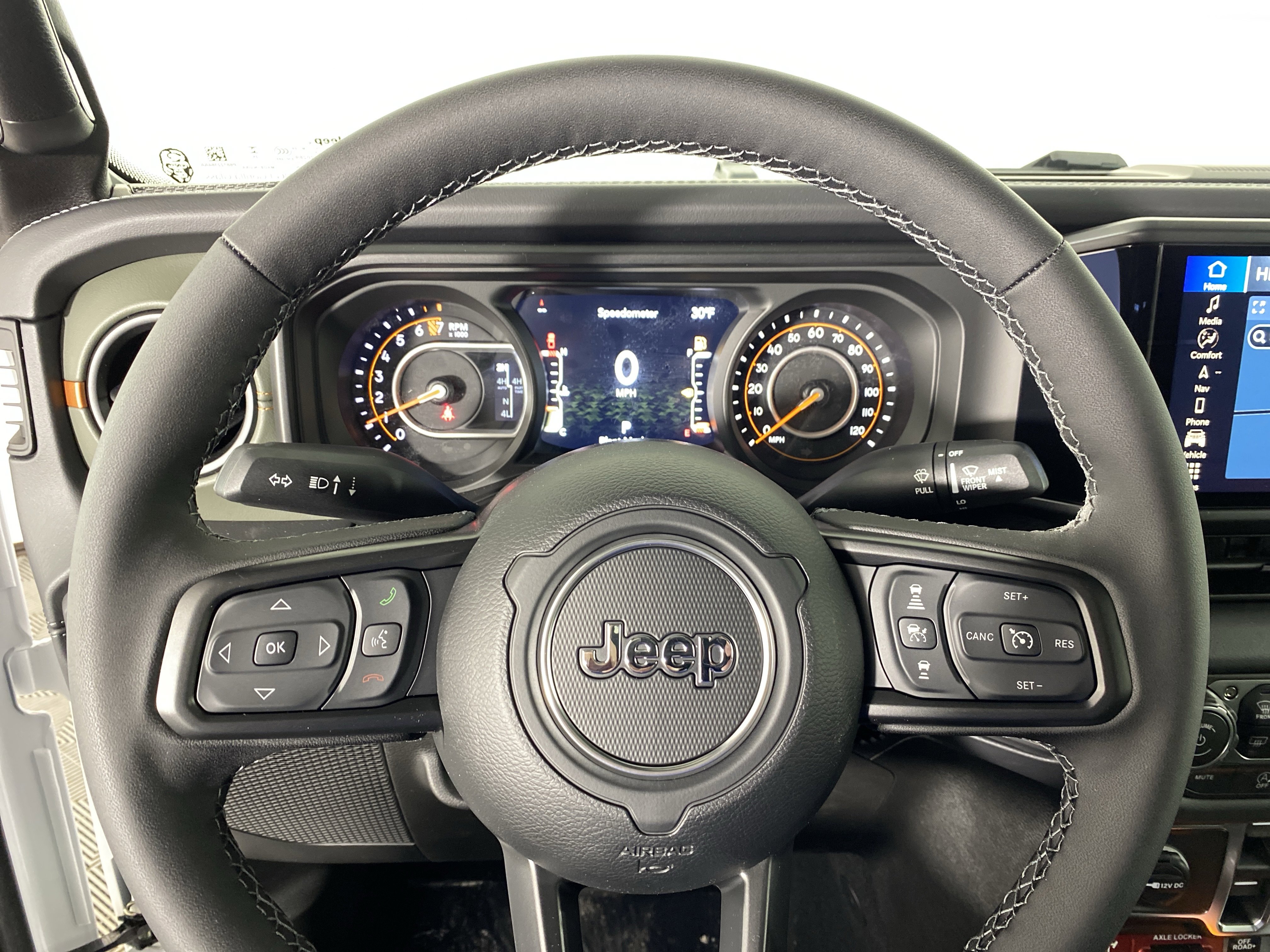 New 2026 Jeep Gladiator Mojave image 18