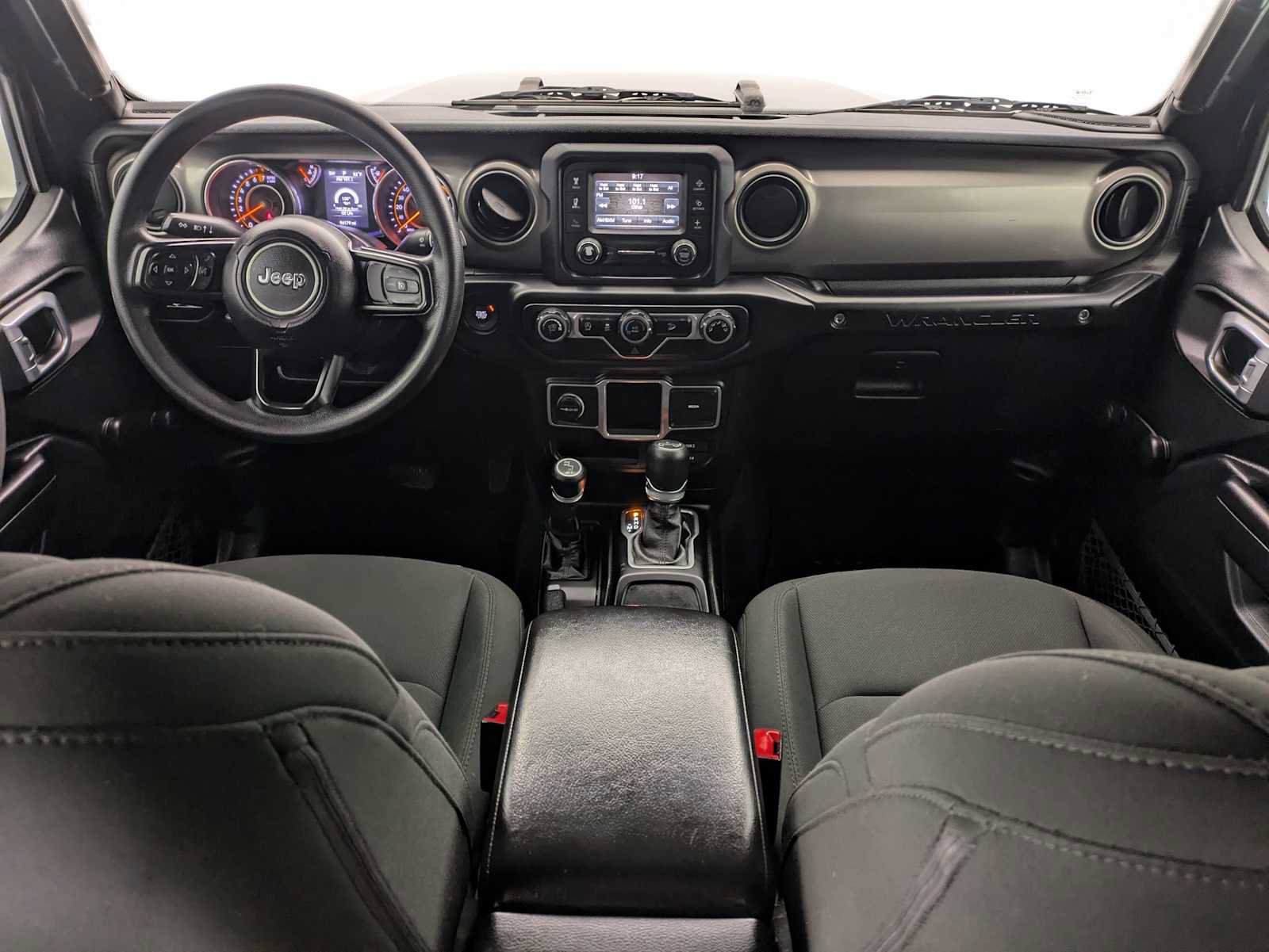Used 2018 Jeep Wrangler Unlimited Sport image 14