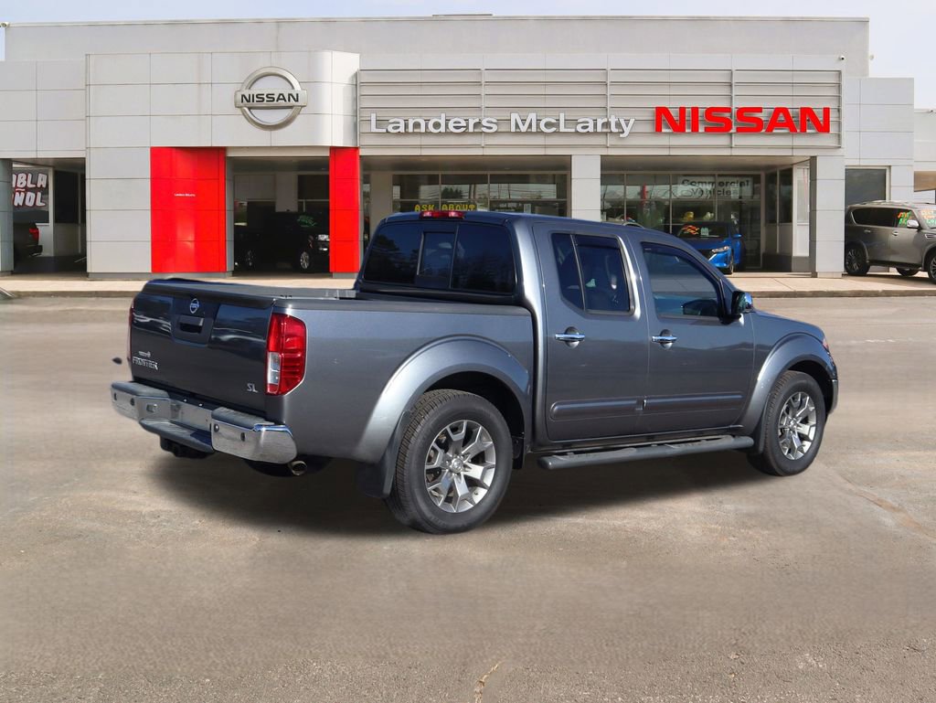 Used 2016 Nissan Frontier SL w/ Moonroof Package image 3