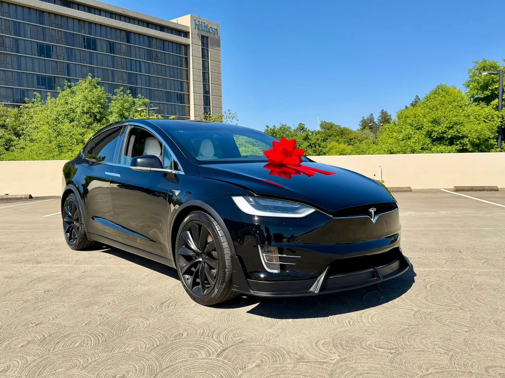 Used 2019 Tesla Model X 100D AWD/4WD image 37