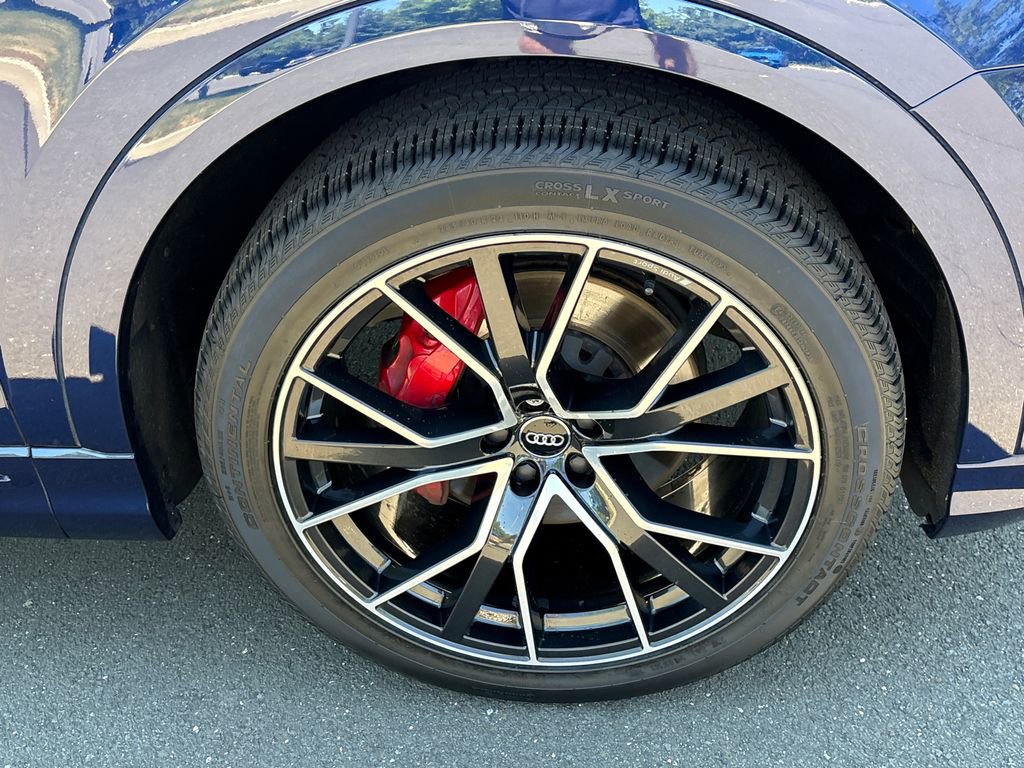Used 2019 Audi Q8 Premium Plus w/ Premium Plus AWD/4WD image 7