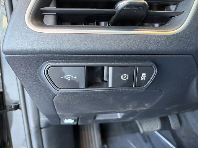 Used 2025 Kia K4 FWD image 27