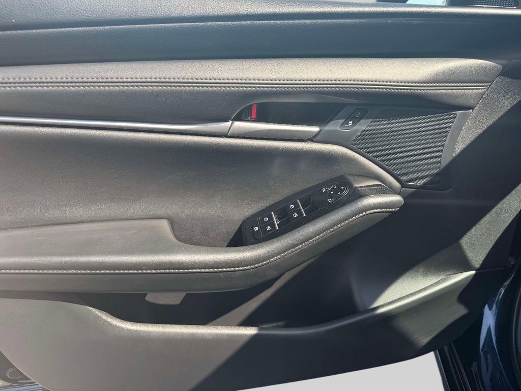 Used 2024 MAZDA MAZDA3 s image 15