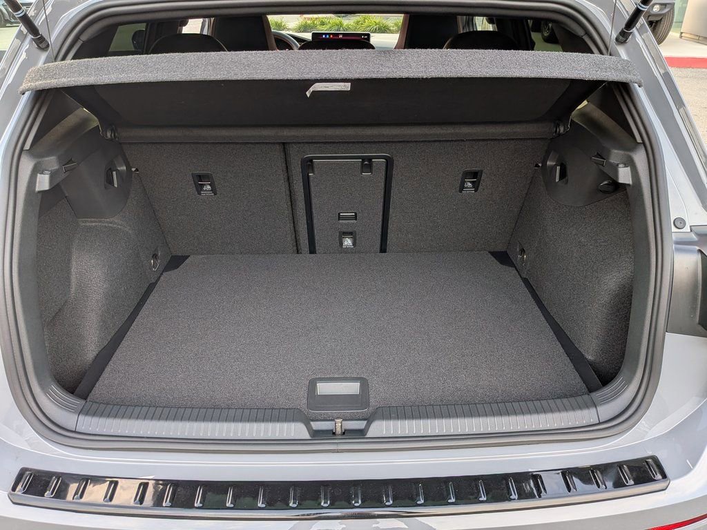 Used 2025 Volkswagen GTI SE image 22