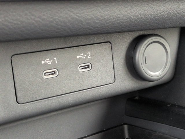 Certified 2026 Nissan Rogue SV FWD image 21