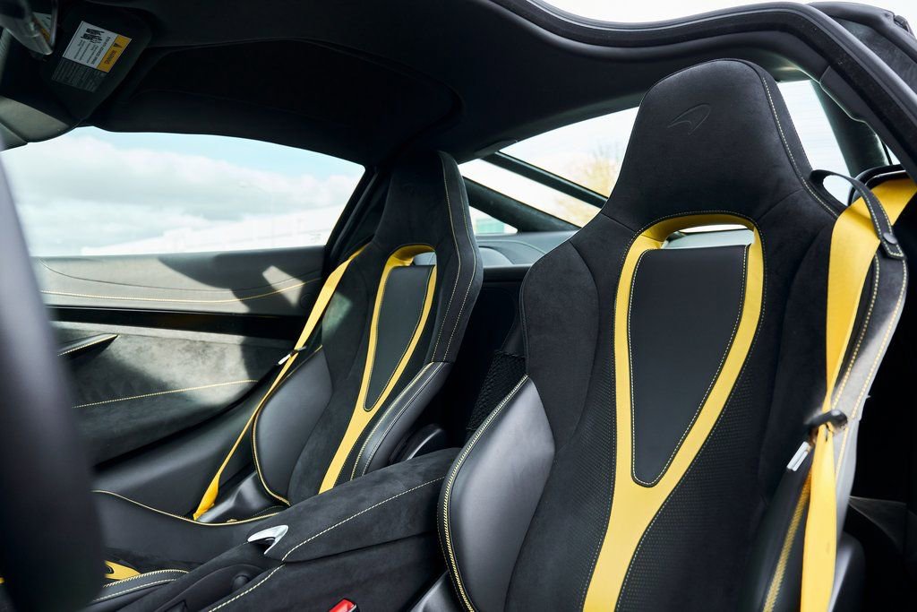 Used 2021 McLaren 720S RWD image 47