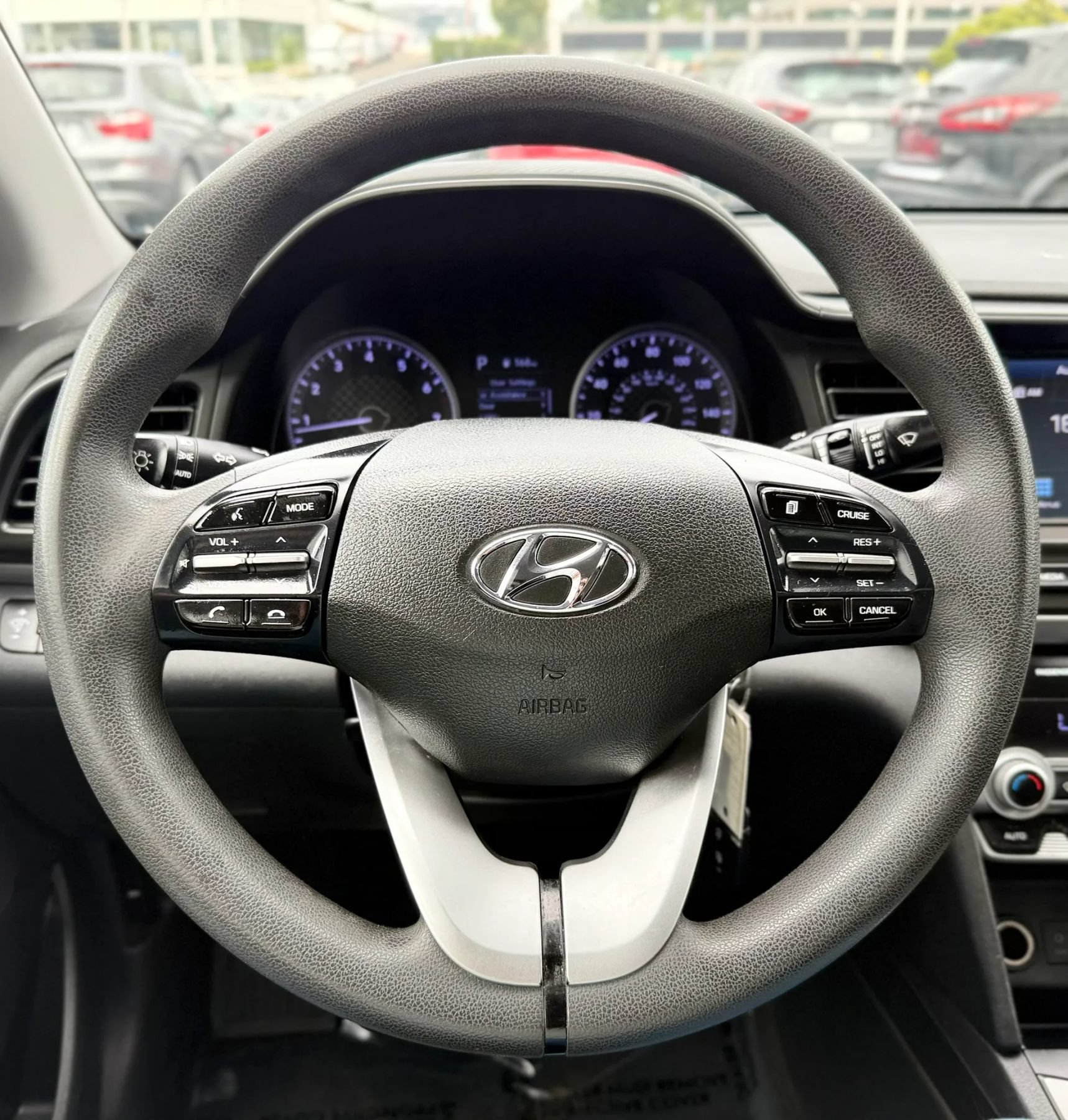 Used 2020 Hyundai Elantra SEL w/ Cargo Package (C1) FWD image 12