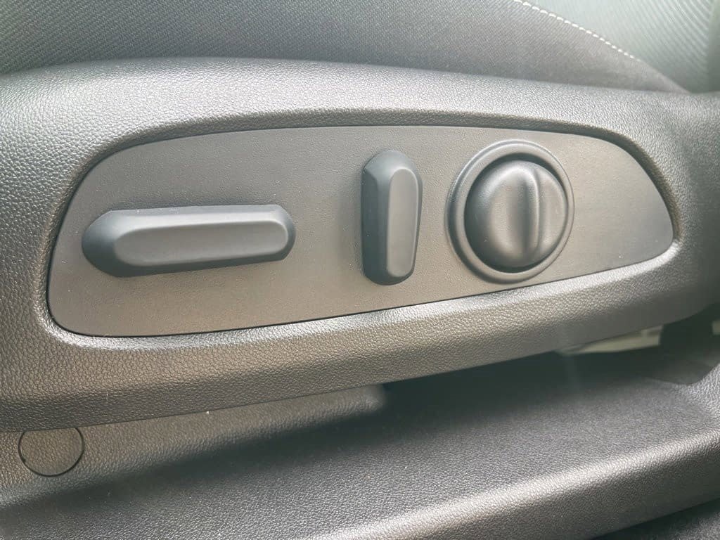 New 2026 Chevrolet Blazer LT w/ Convenience Package image 12