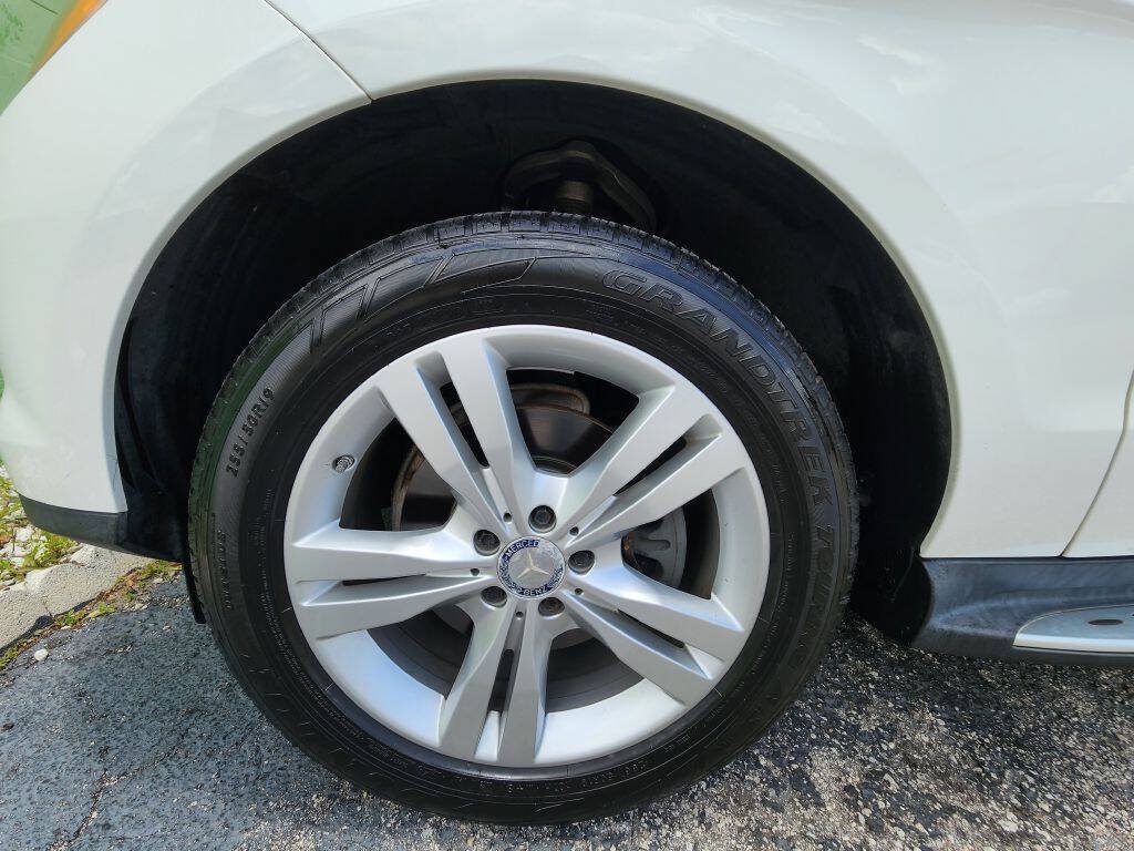 Used 2015 Mercedes-Benz ML 250 BlueTEC 4MATIC image 10
