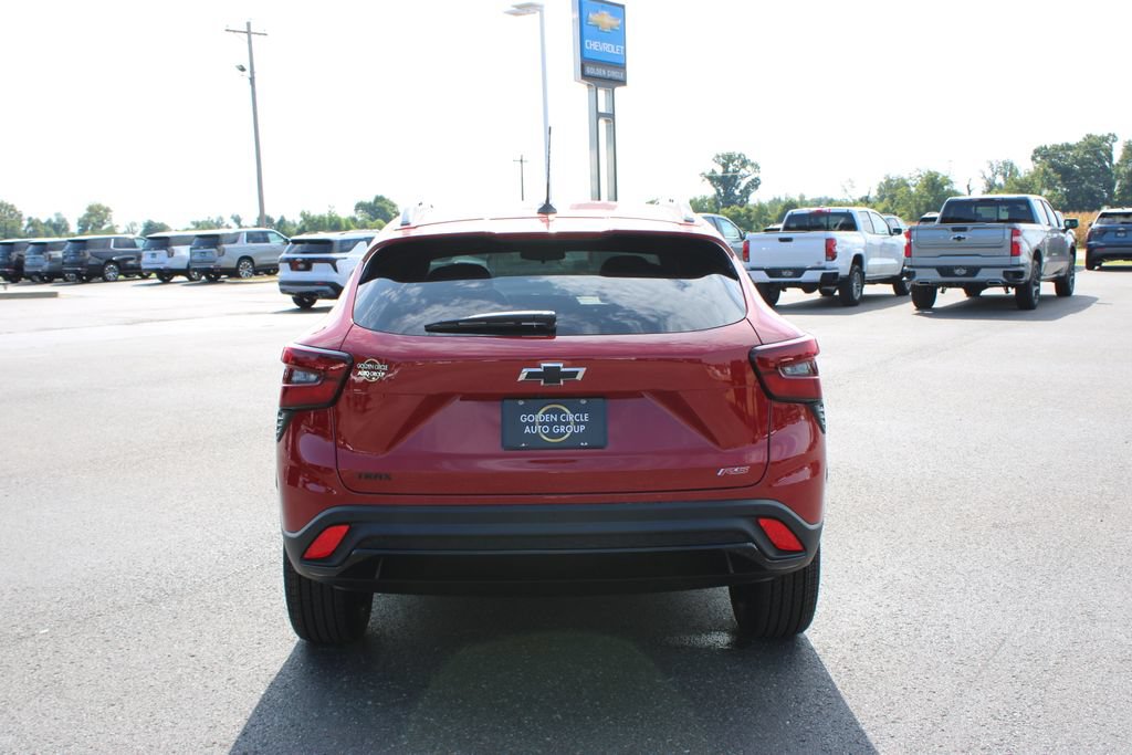 New 2026 Chevrolet Trax RS w/ Driver Confidence Package FWD image 8