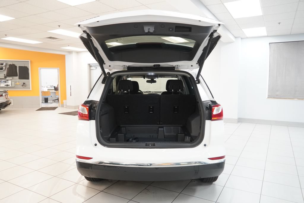 Used 2018 Chevrolet Equinox LT FWD image 9