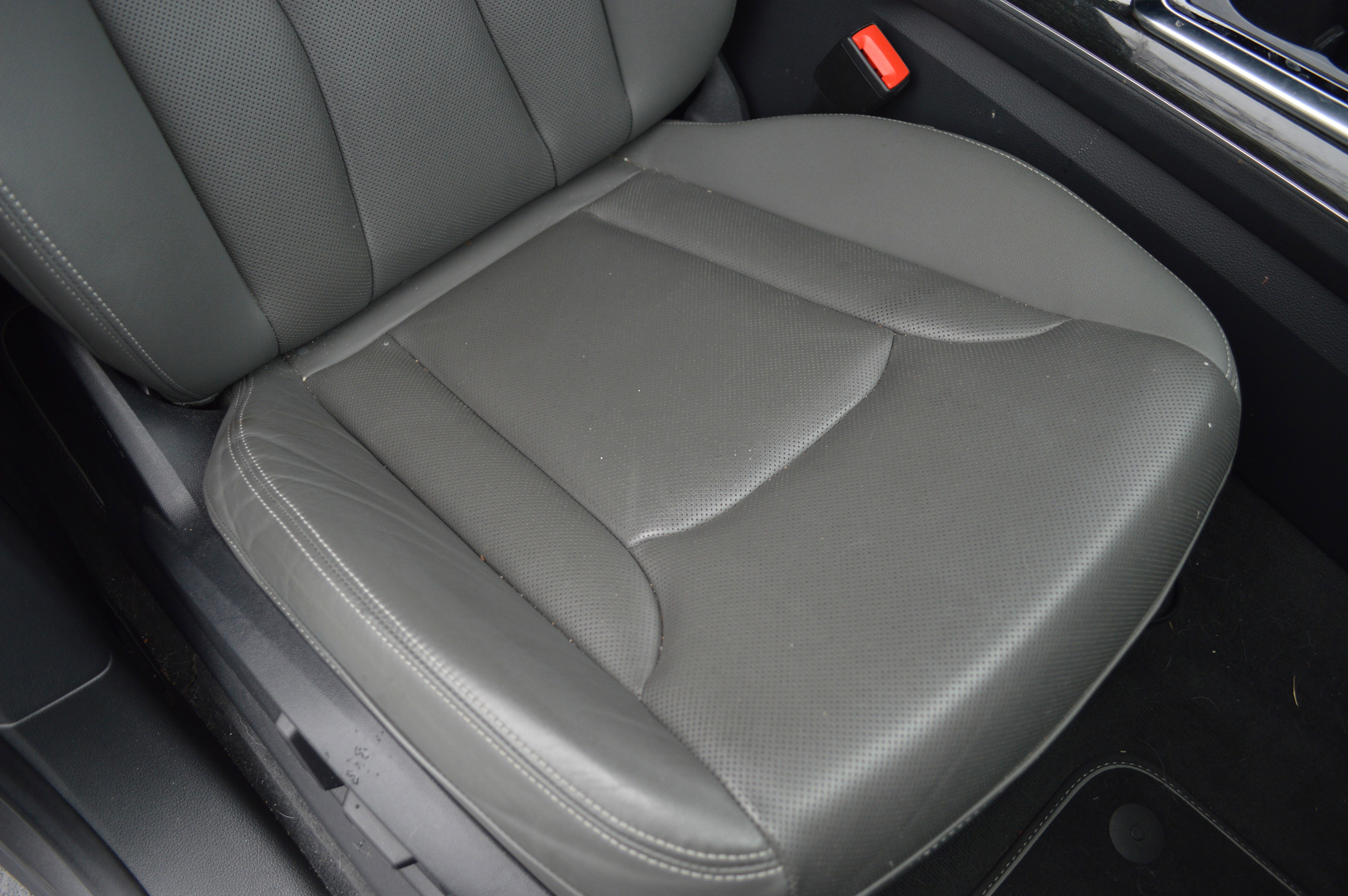 Used 2020 Audi Q8 Premium Plus image 37