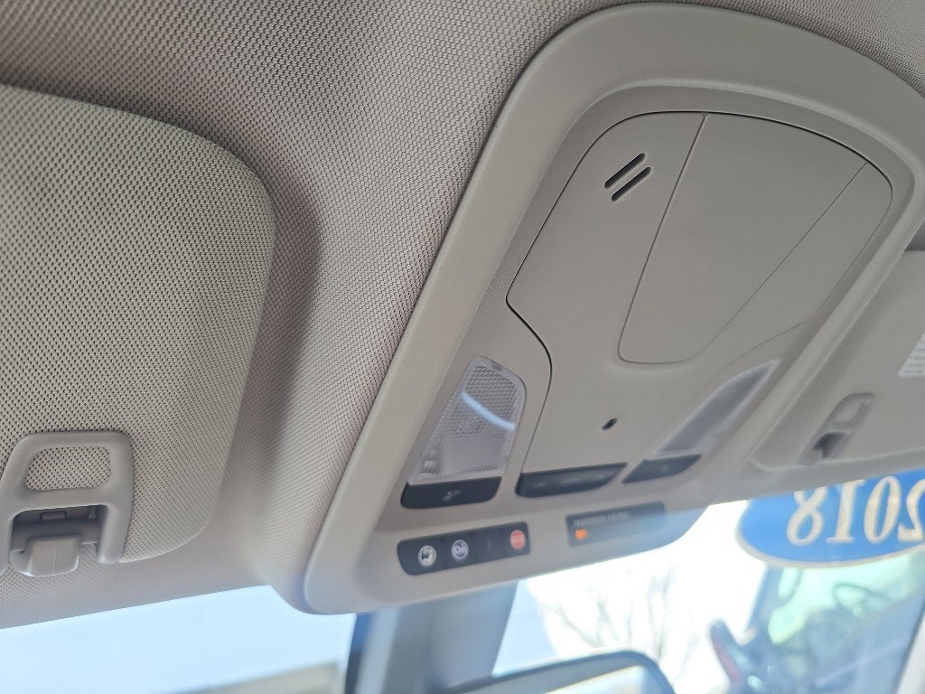 Used 2018 Chevrolet Impala LS image 27