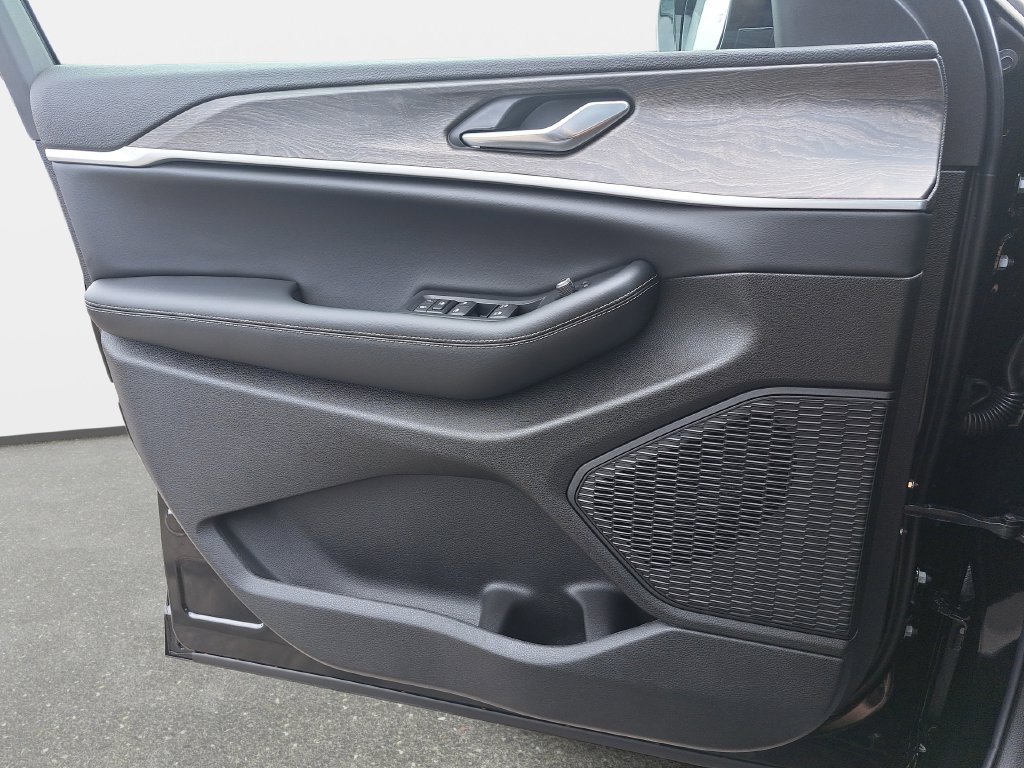 New 2026 Jeep Grand Cherokee Altitude AWD/4WD image 25