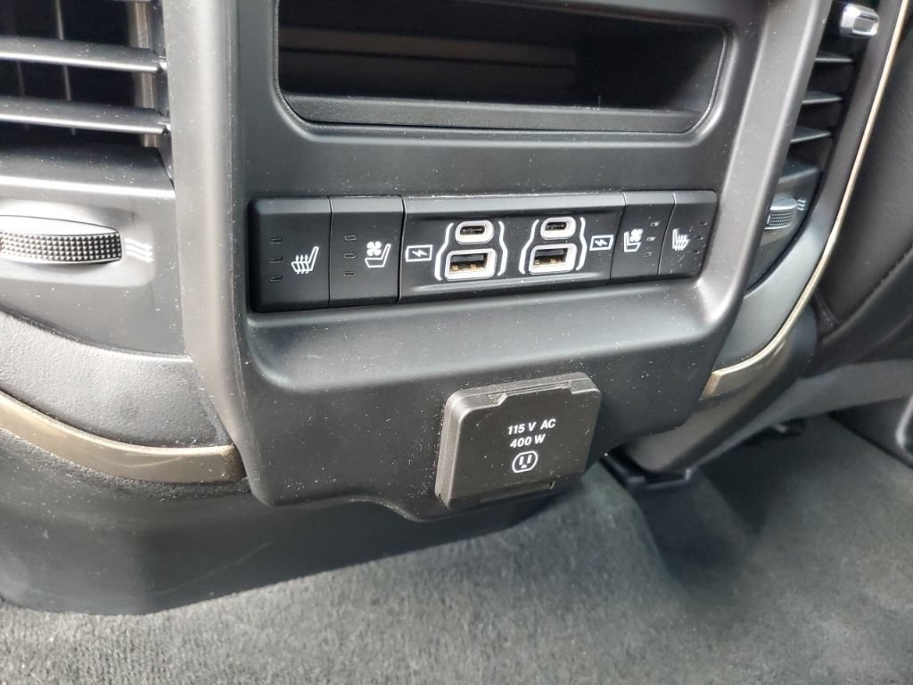 Used 2021 RAM 1500 Limited AWD/4WD image 29