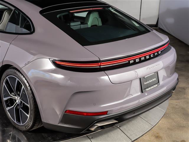 Certified 2024 Porsche Panamera 4 AWD/4WD image 32